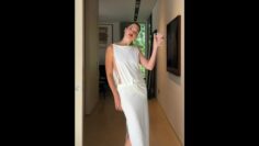 Gal-Gadot-Braless-pokies.mp4 thumbnail