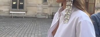 Kaia-Gerber-Braless-nip-slip.mp4 thumbnail
