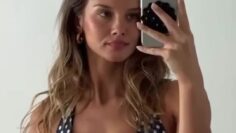 Nicola-Cavani-Sexy-Bikini-Reel.mp4 thumbnail