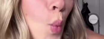 Paula-Doeringer-Zeigt-ihren-Korper.mp4 thumbnail